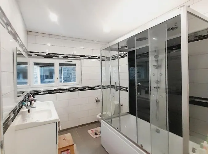 De 20m2 Chez Les Habitants Δωμάτια σε οικογενειακή κατοικία *